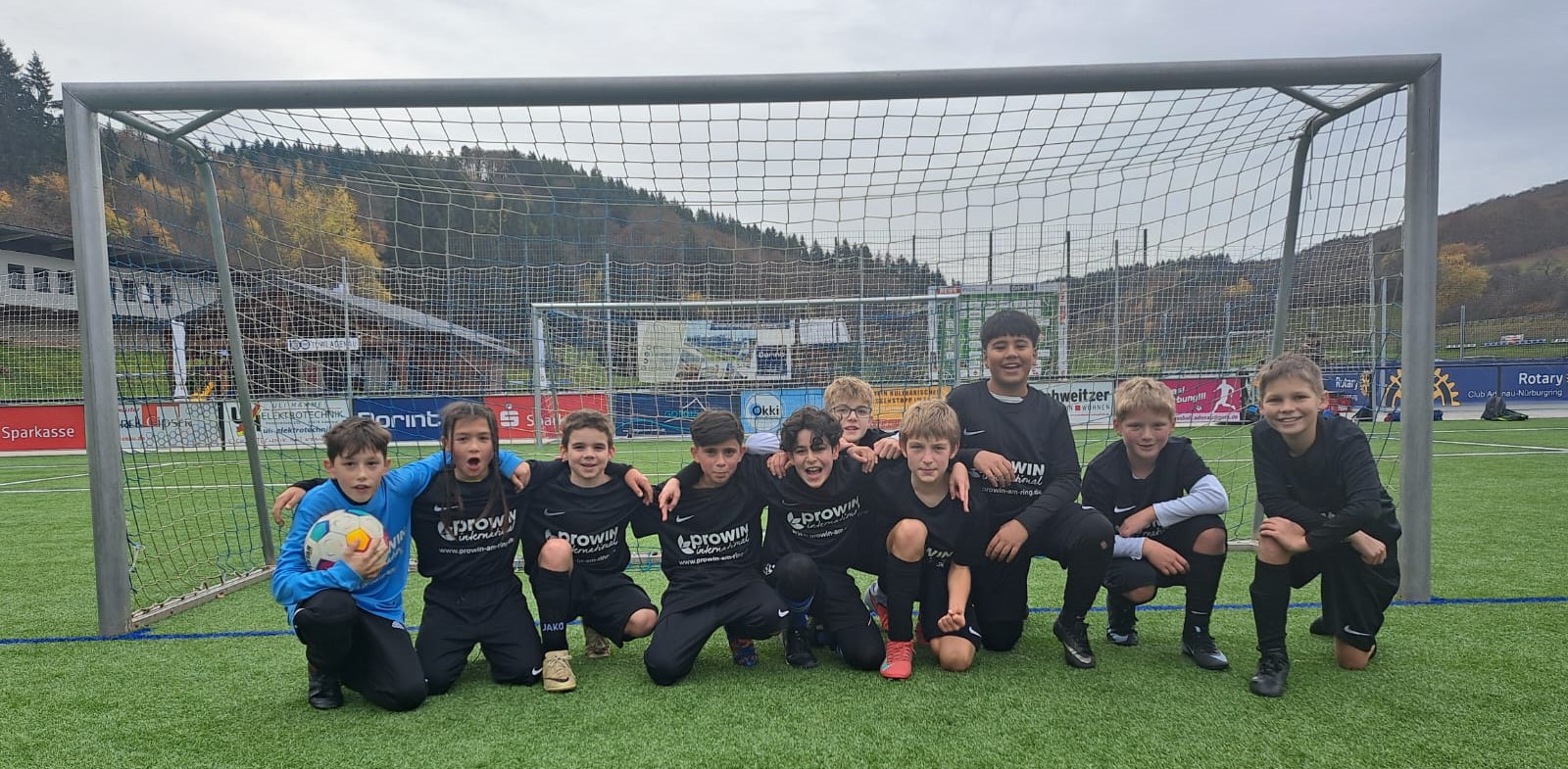 PHOTO 2025 11 22 08 08 50 2a